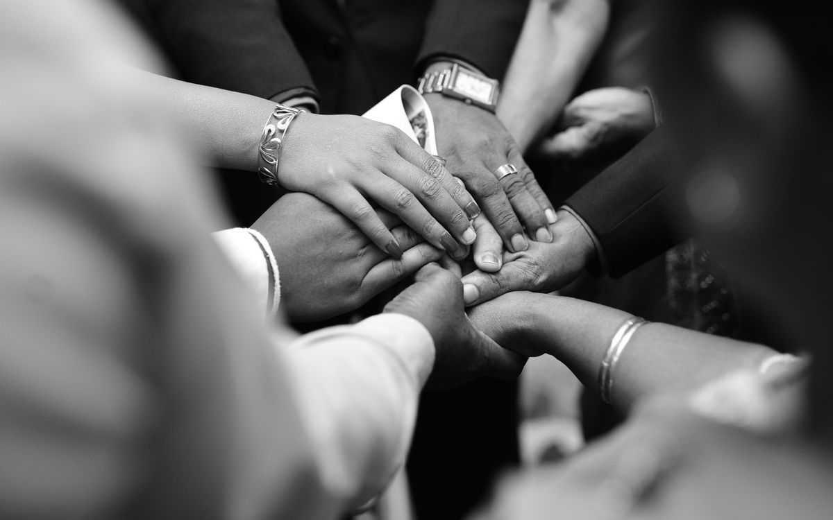 Terapia de grupo: cómo funciona y a quién ayuda